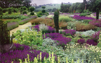 Creating English Garden Designs | Photos