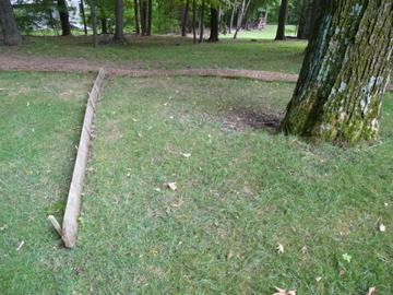 Wooden Drainage Barrier