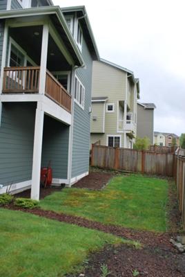small backyard design low maintenance